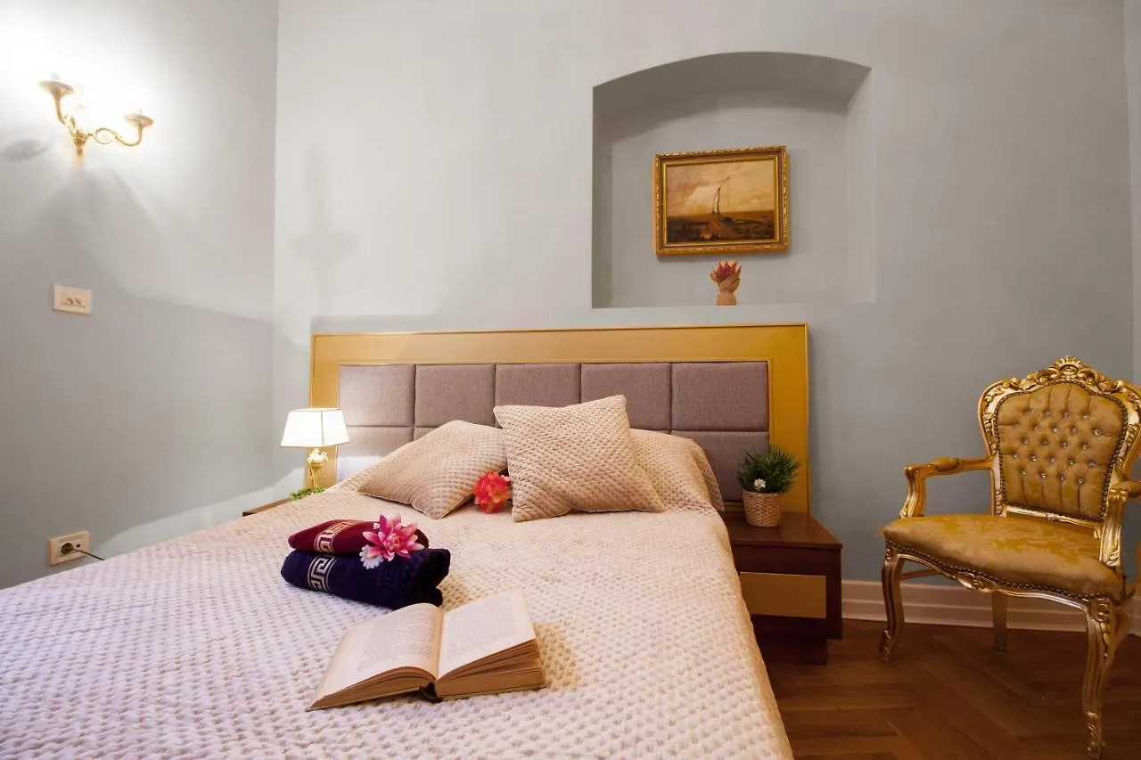 Filip'S Palace Luxurious Apartment Liubliana