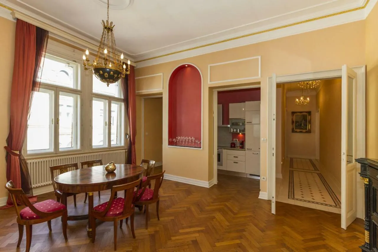 Filip'S Palace Luxurious Apartment Ljubljana